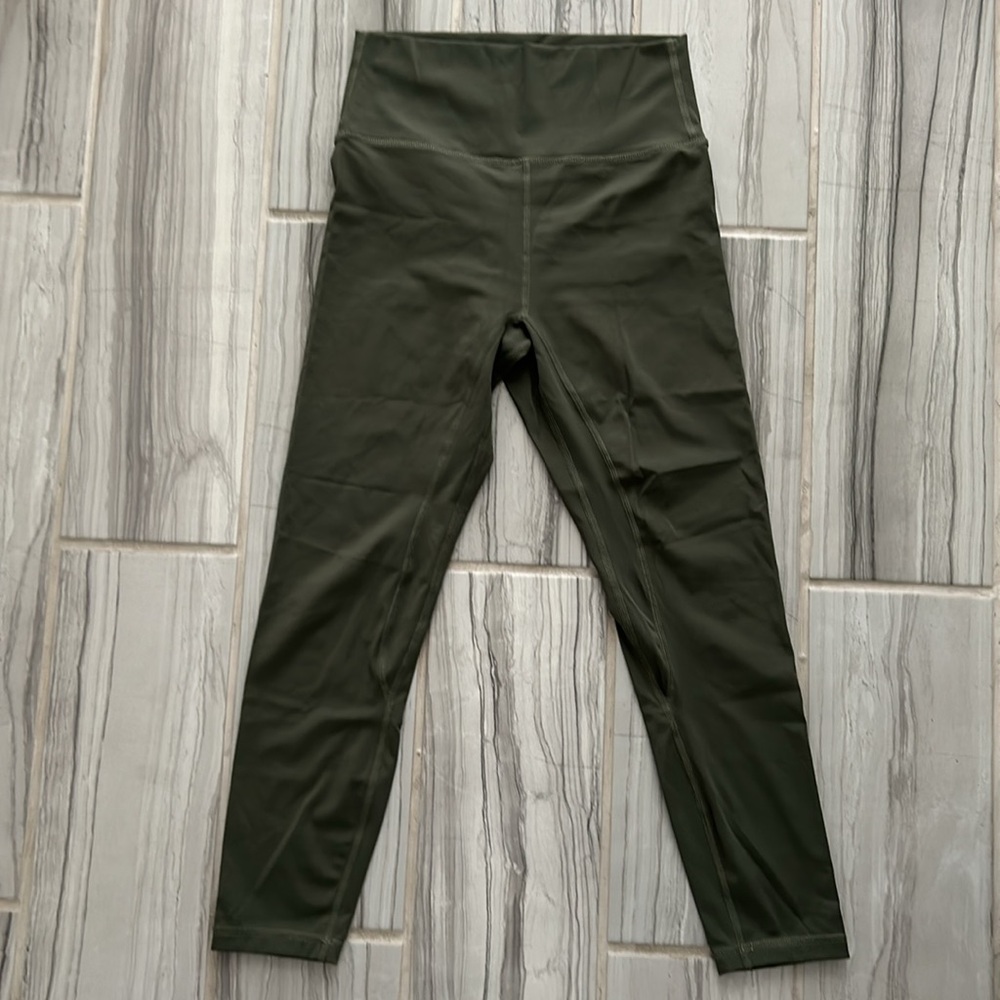 Zyia Thyme (army green) Brilliant Hi-rise 7/8 (M 6-8)